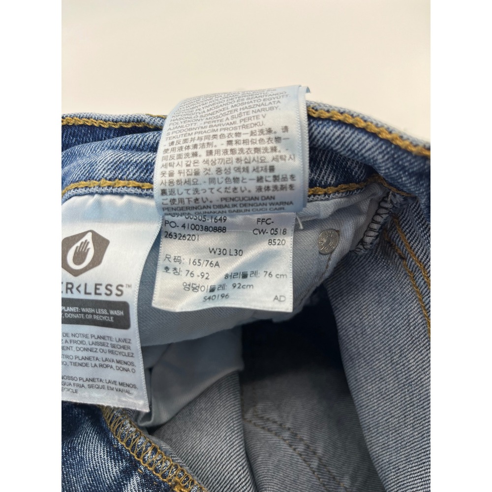 Levi's 505 Regular Fit Jeans Mens W30 L30 Blue Medium Wash Straight Leg Denim - Picture 8 of 9